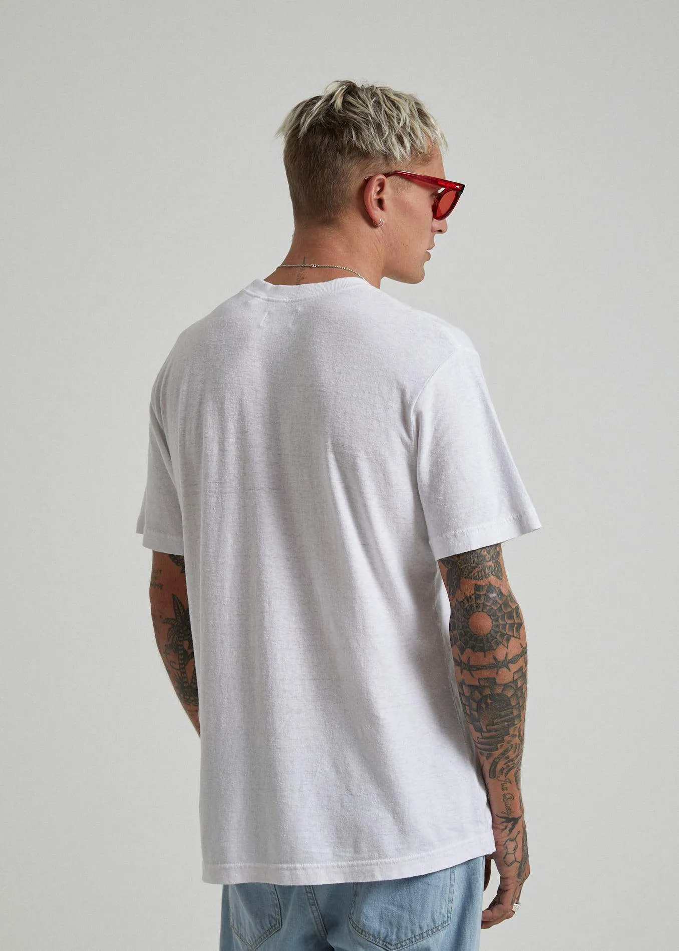 Afends Mens New Order - Hemp Retro Fit Tee - White