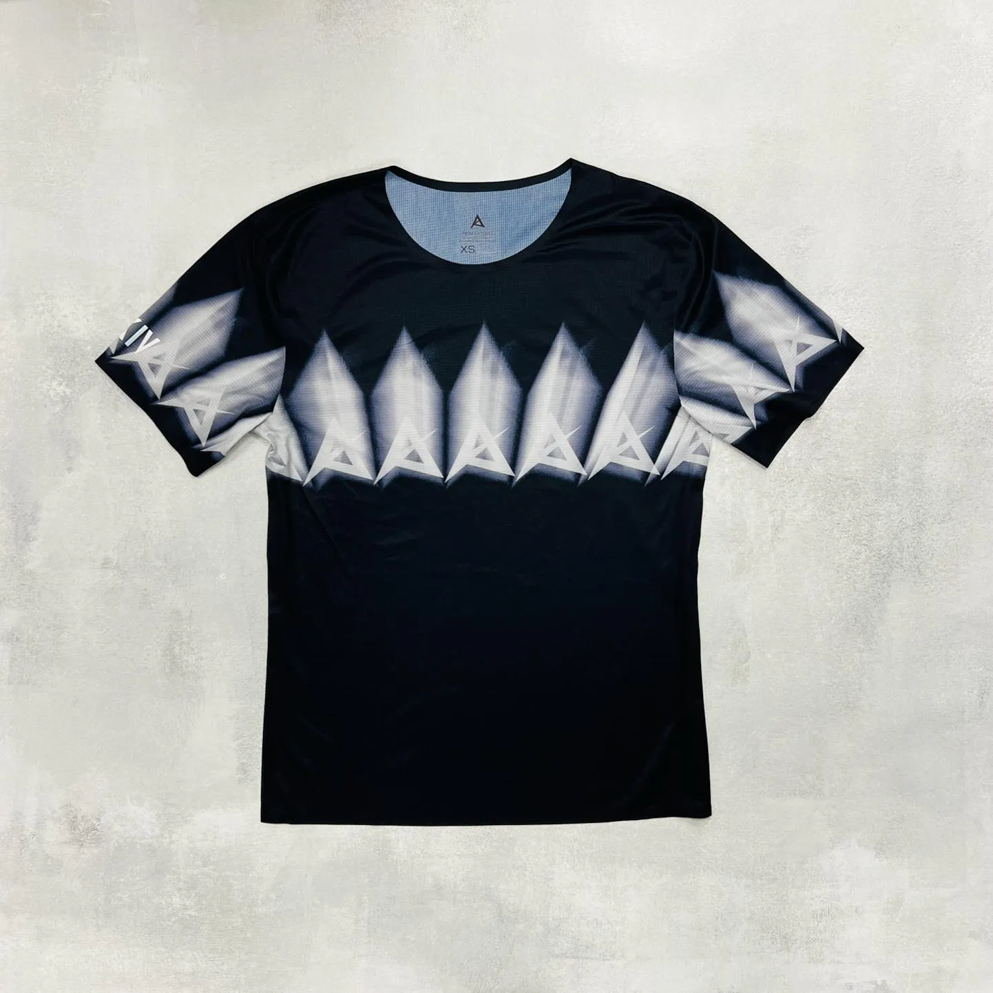 AKIV Ultralight Training T-Shirt Unisex | Flash Black