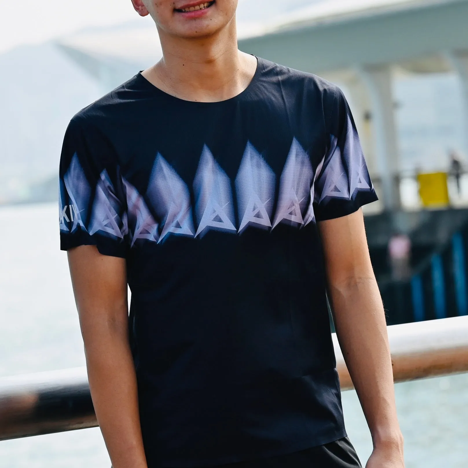 AKIV Ultralight Training T-Shirt Unisex | Flash Black