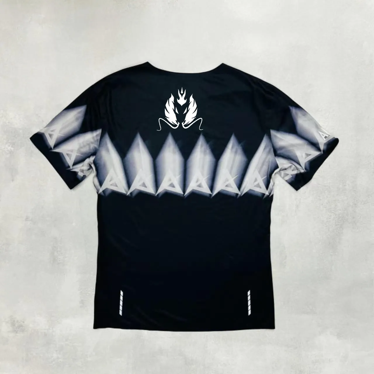 AKIV Ultralight Training T-Shirt Unisex | Flash Black