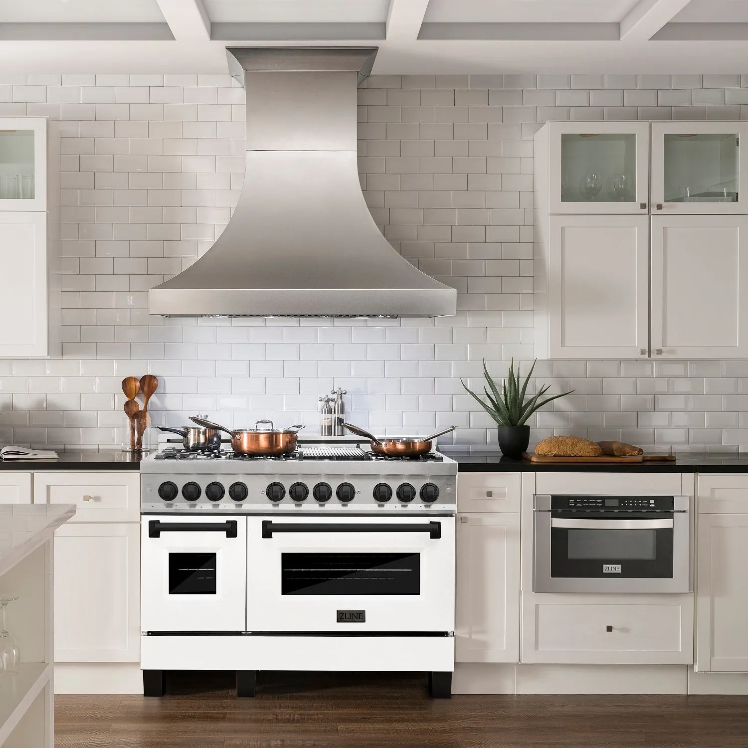 ZLINE Autograph Edition 48" 6.0 cu. ft. Dual Fuel Range in DuraSnow® Stainless Steel with White Matte Door and Matte Black Accents (RASZ-WM-48-MB)