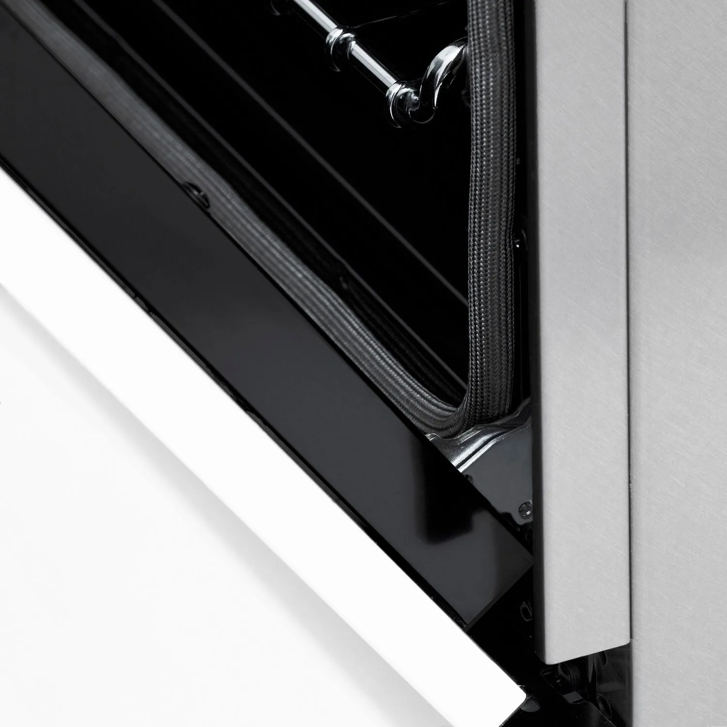 ZLINE Autograph Edition 48" 6.0 cu. ft. Dual Fuel Range in DuraSnow® Stainless Steel with White Matte Door and Matte Black Accents (RASZ-WM-48-MB)